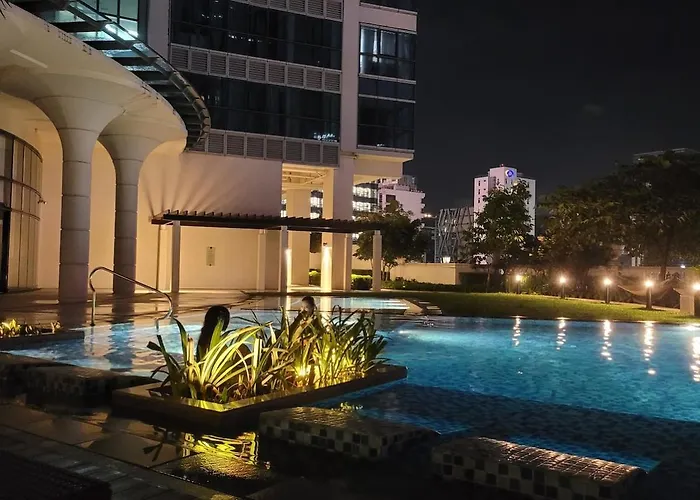 Stylish 1br Inside Bgc At Uptown Parksuites - 24k Manila